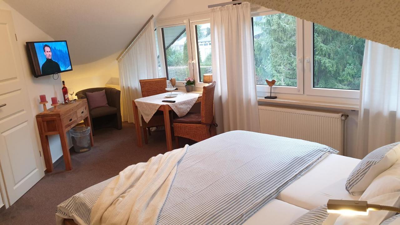 Gaestehaus Sonnenhuegel Möhnesee Buitenkant foto